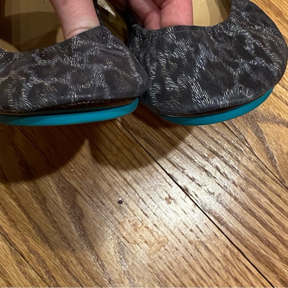 Black Leopard Limited Edition Tieks Size 12 New in Box - Picture 8 of 13